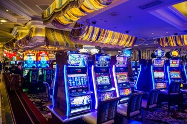 Wide desktop browser window showing alexabet88 games grid with slots and live dealer tables